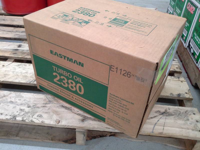 lot 563 image: One Case of Eastman BP Turbo Oil 2380 Synthetic Lubricant Oil 1-Quart