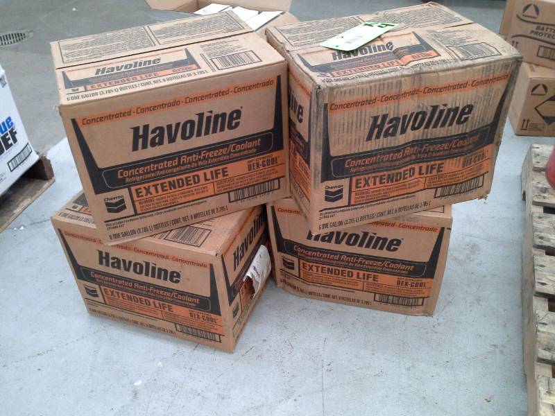 lot 566 image: 4 Cases of Havoline Extended Life Concentrated Anit-FreezeCoolant 1-Gallon