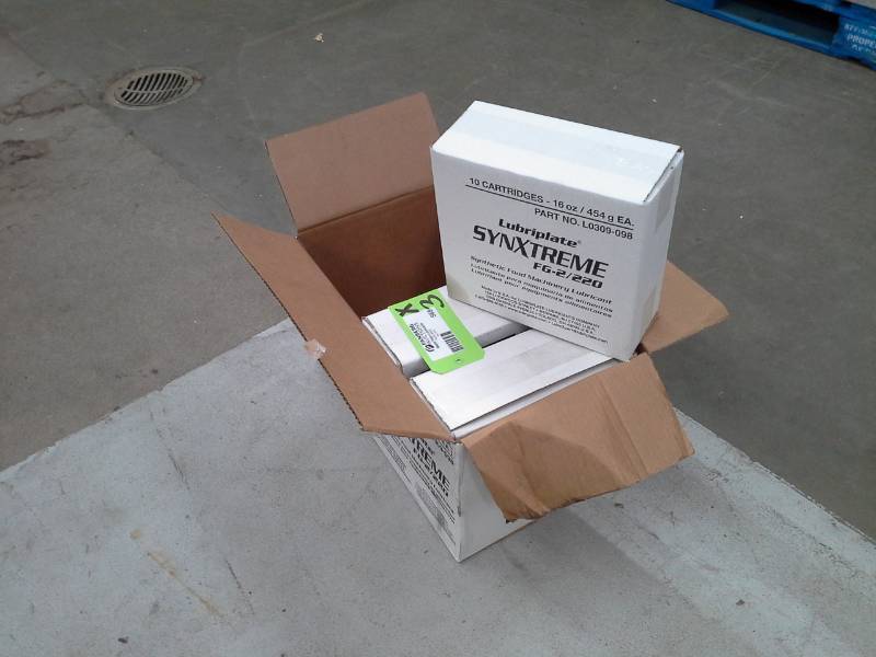 lot 568 image: 3 Cases of Lubriplate Synxtreme FG-2220 Synthetic Food Machinery Lubricant 16oz. Cartridges