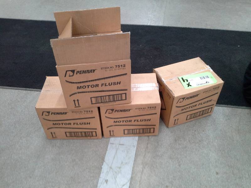 lot 571 image: 4 Cases of Penray Oil System Cleaner 12 oz.
