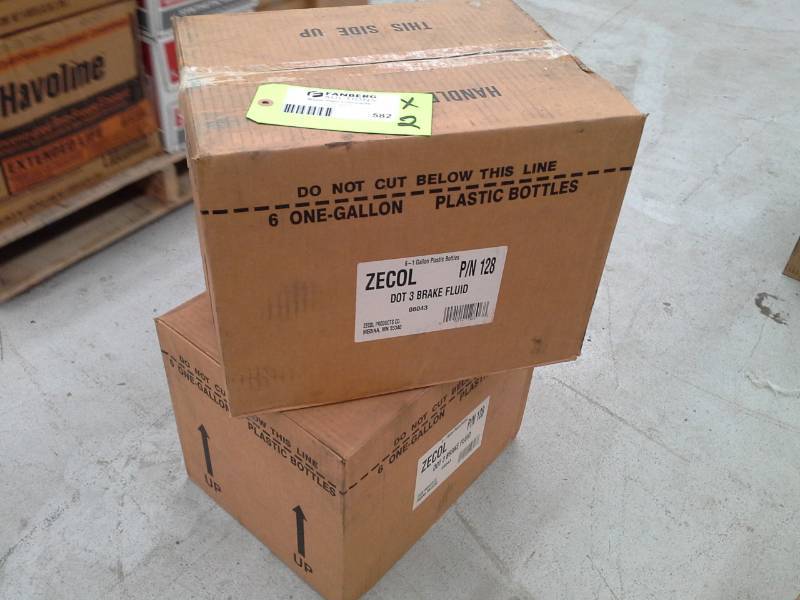 lot 582 image: 2 Cases of Zecol Super Heavy Duty Brake Fluid 1-Gallon