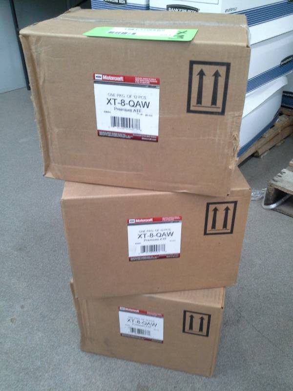 lot 593 image: 3 Cases of Ford Motorcraft XT-8-QAW Premium Automatic Transmission Fluid 1-Quart