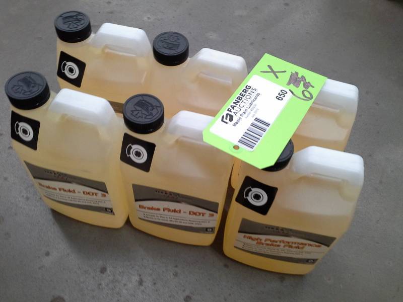 lot 650 image: 6 Bottles of Terra Clean High Performance Brake Fluid DOT 4 64oz.