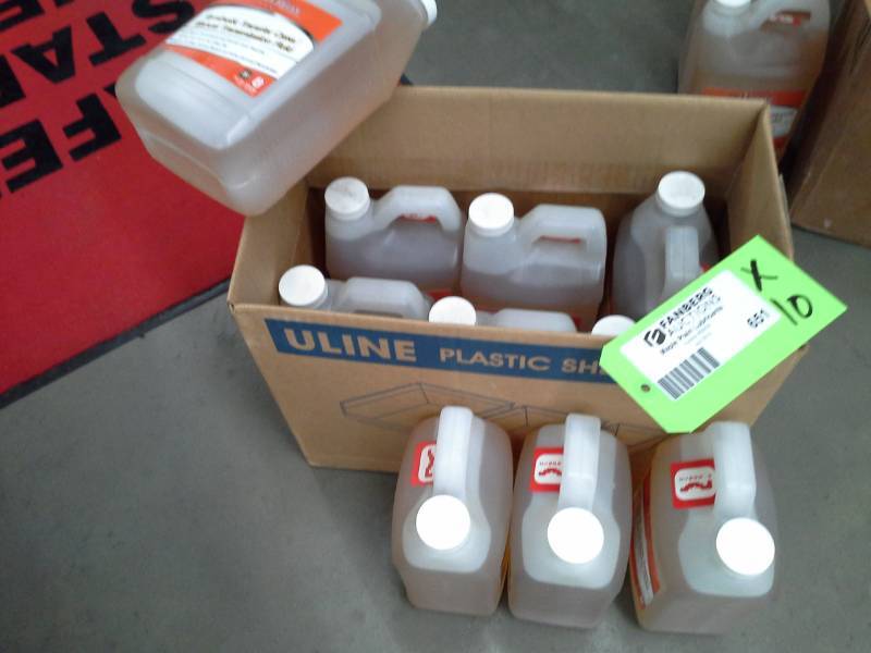 lot 651 image: 10 Bottles of Terra Clean Synthetic Transfer CaseManual Transmission Fluid 64oz.