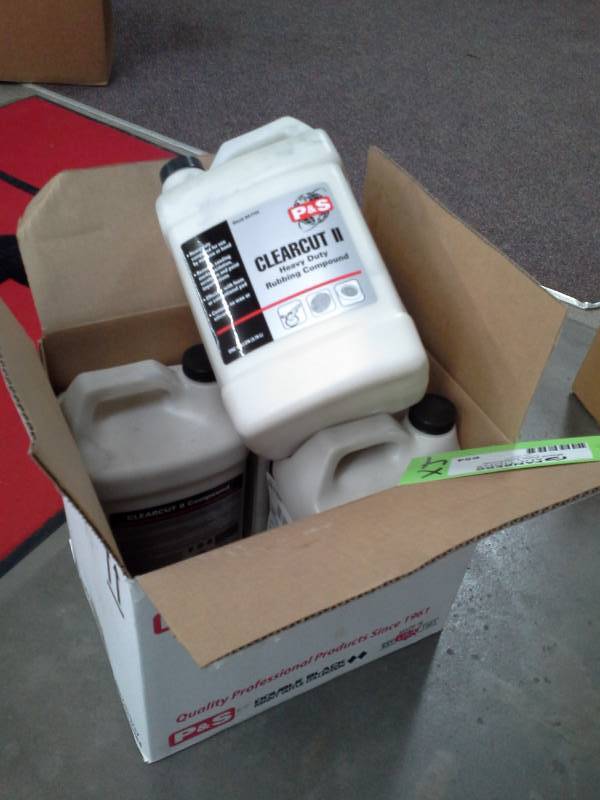 lot 654 image: 4 Pails of P&S Clearcut II Heavy Duty Rubbing Compound 1-Gallon