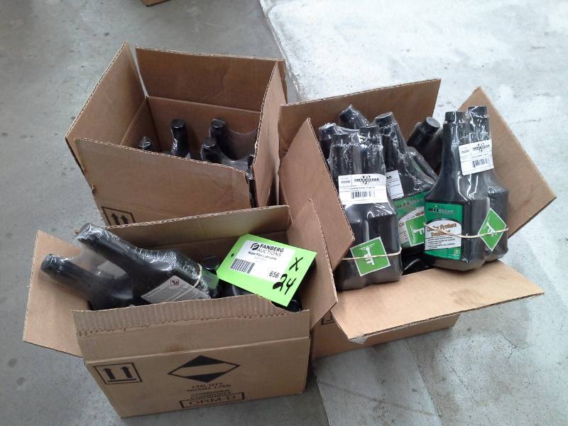 lot 656 image: 24 2-Pack Bottles of Terra Clean Cooling System FlushCooling System Treatment