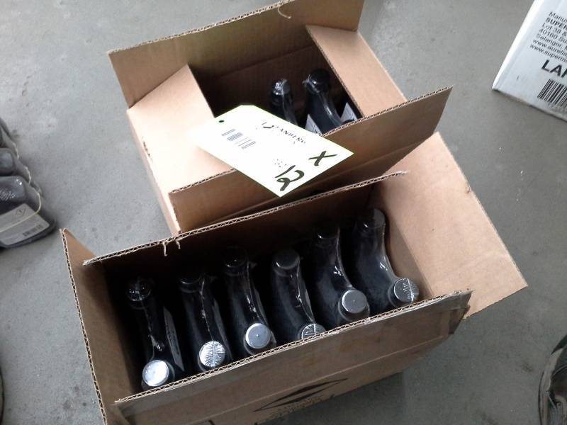 lot 732 image: 12 2-Pack Bottles of Terra Clean Cooling System Flush Kit - Cooling System FlushCooling System Treatment