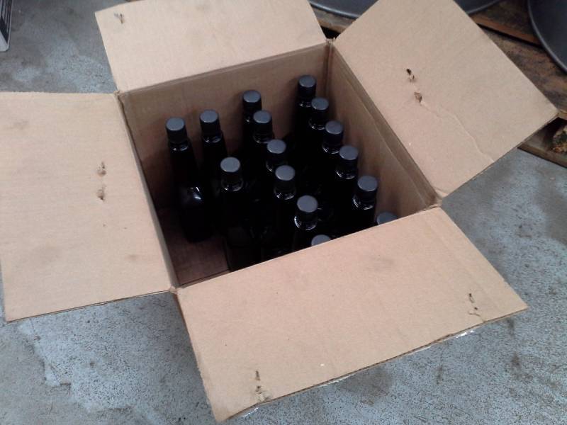 lot 771 image: 15 Bottles of TrueBrand High Mileage Treatment 11oz.