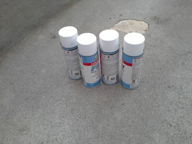 lot 801 image: 4 Aerosol Cans of Lubriplate Super FGL-1 Food Machinery Lubricant 11oz.