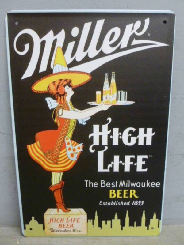 lot 34 image: Sign