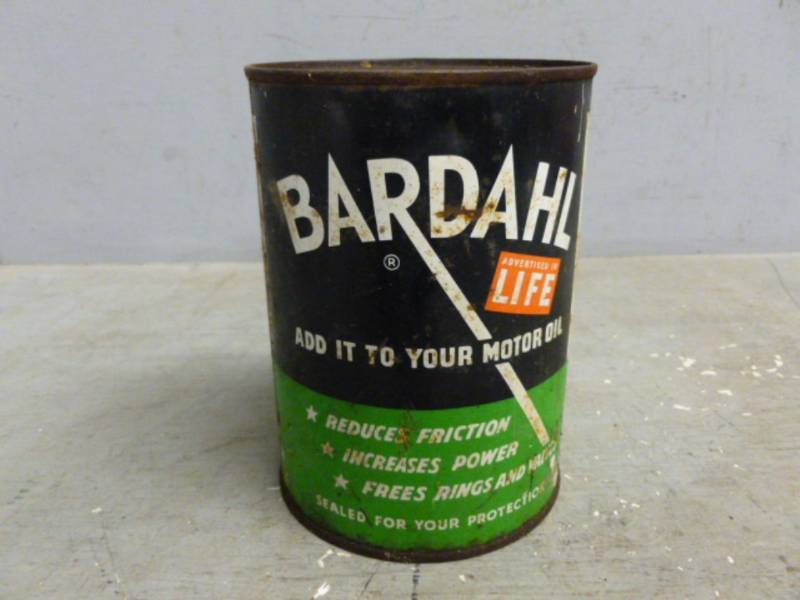 lot 57 image: Vintage Oil Can