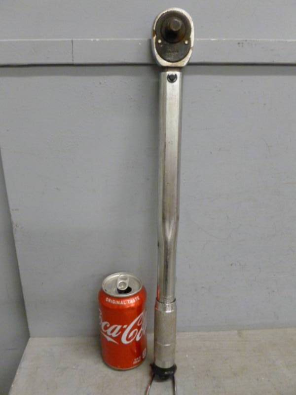 lot 76 image: Torque Wrench