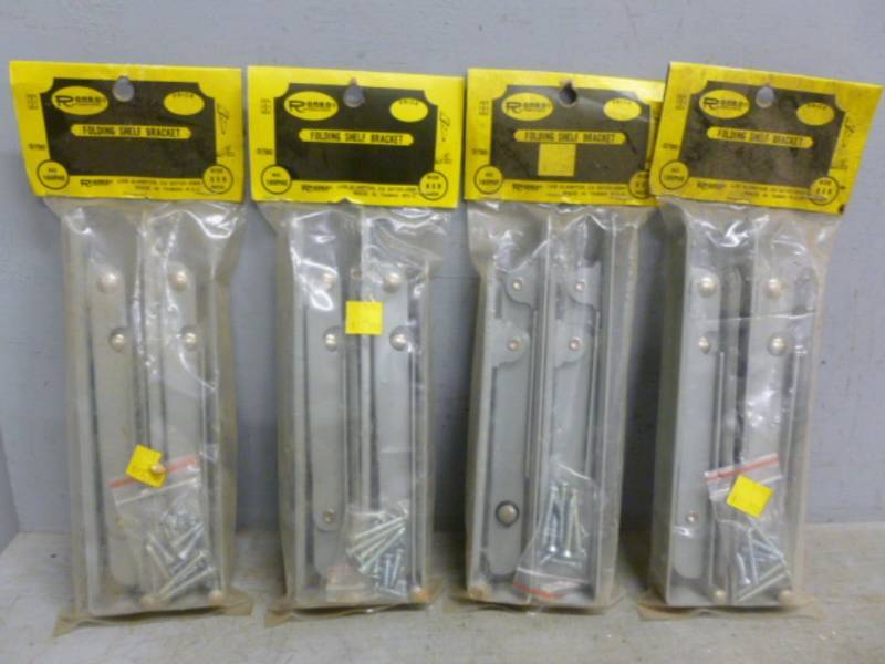 lot 79 image: New Shelf Brackets