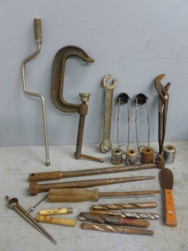lot 130 image: Tools