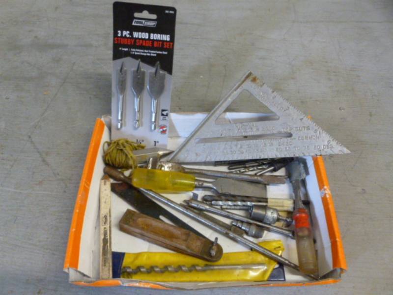lot 141 image: Tools