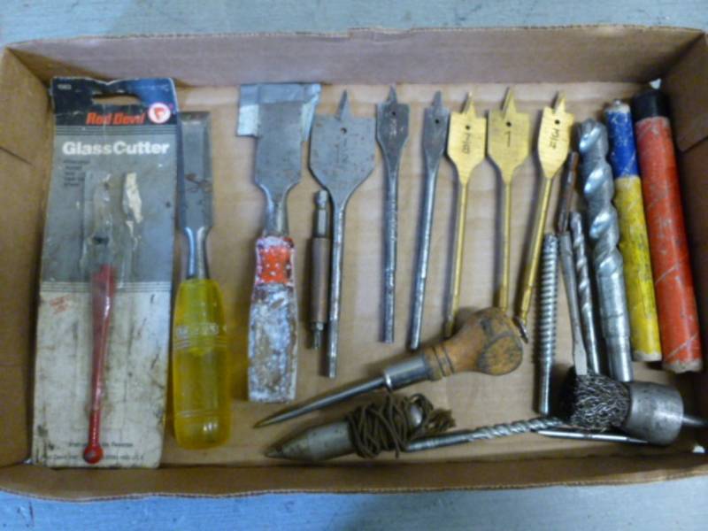 lot 142 image: Tools