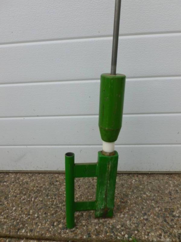 lot 156 image: Wood Splitter
