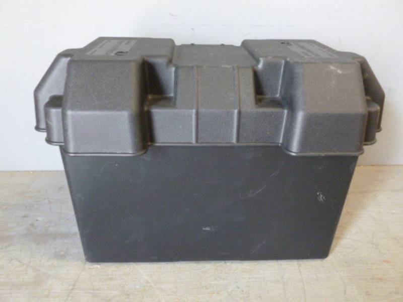 lot 166 image: New Battery Box