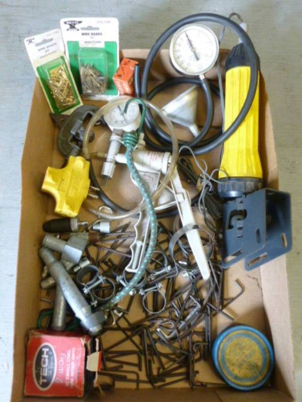 lot 172 image: Tools