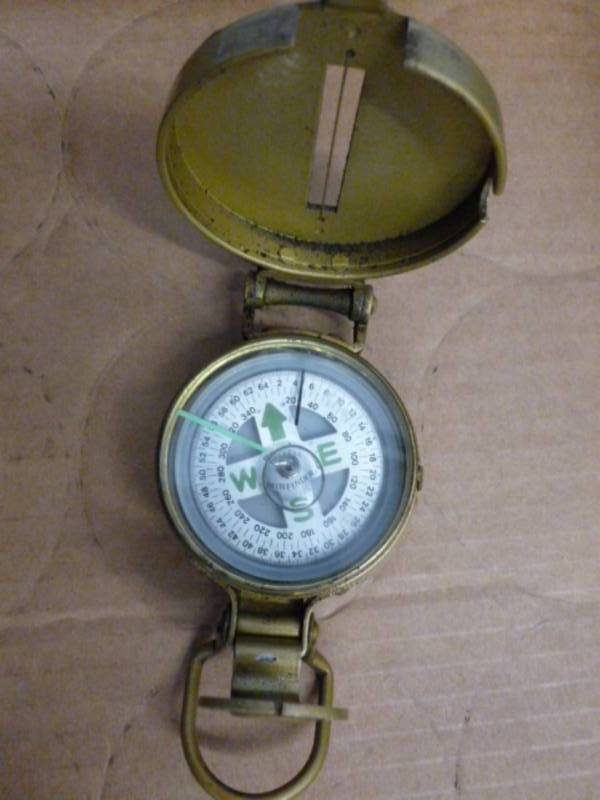 lot 191 image: Vintage Compass