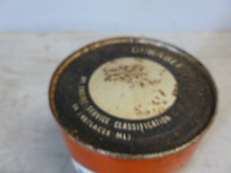 lot 232 image: Oil Can