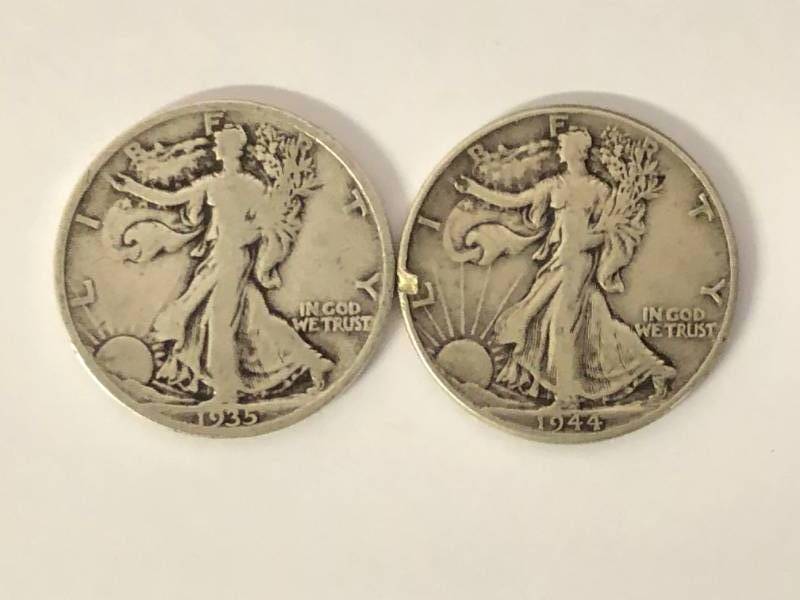 lot 178 image: Lot of 2 Standing Liberty Half Dollars 1935 and 1944
