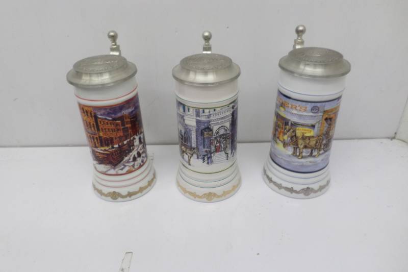 lot 67 image: The Miller Holiday Collection-3 Steins