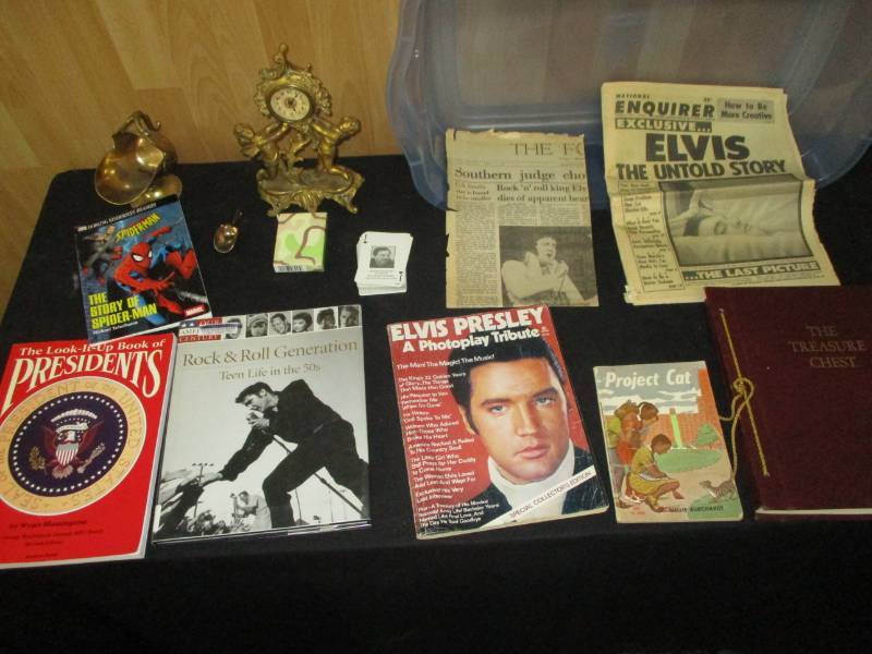 lot 140 image: President Book, Elvis Memorbelia and Clock and Scoops Dcor