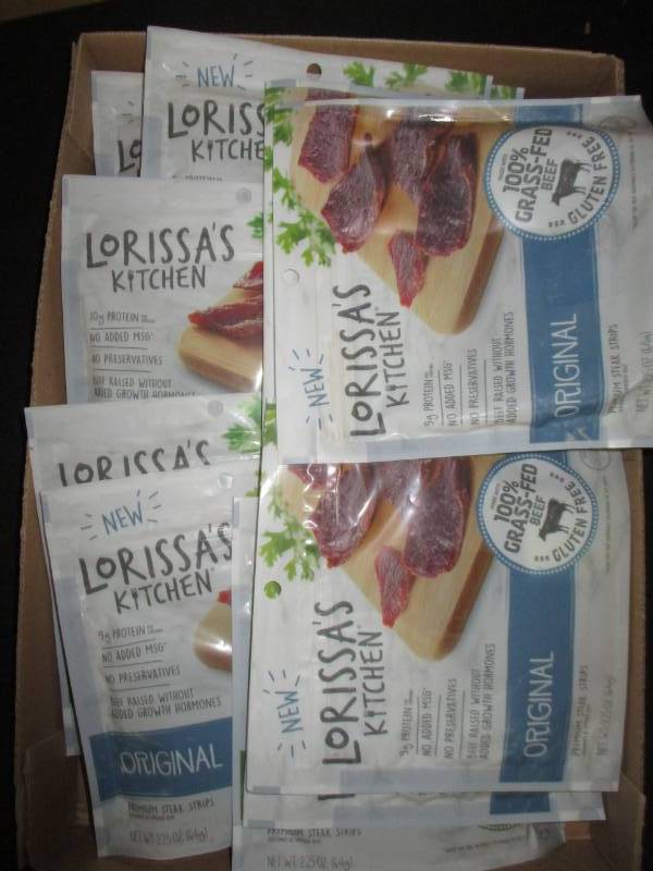 lot 393 image: 12 Lorissas Kitchen Beef Jerkey