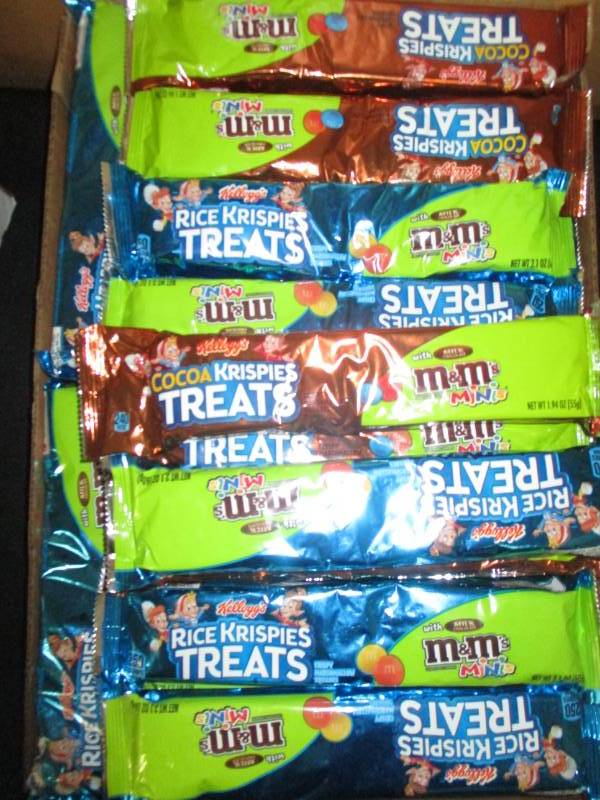 lot 377 image: Variety of 30 Rice Krispie Treats