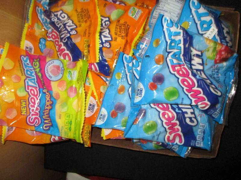 lot 369 image: 28 bags of Sweettart treats
