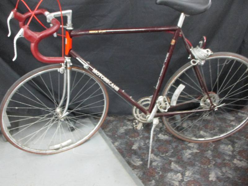 lot 221 image: 12 Speed Motobecane Bike  Maybe won the Tour DeFrance LOL