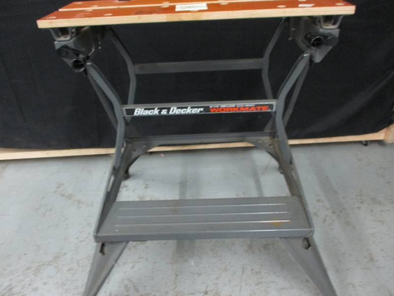 lot 232 image: Black & Decker Dual Work Mate