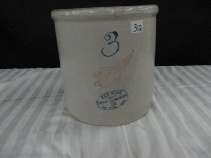 lot 237 image: Red Wing Gallon Crock