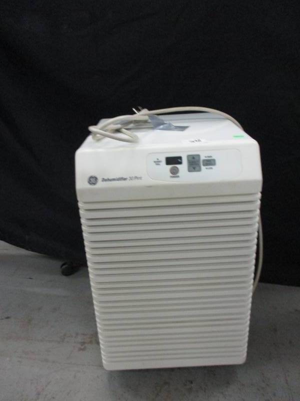 lot 257 image: GE DEHumidifier