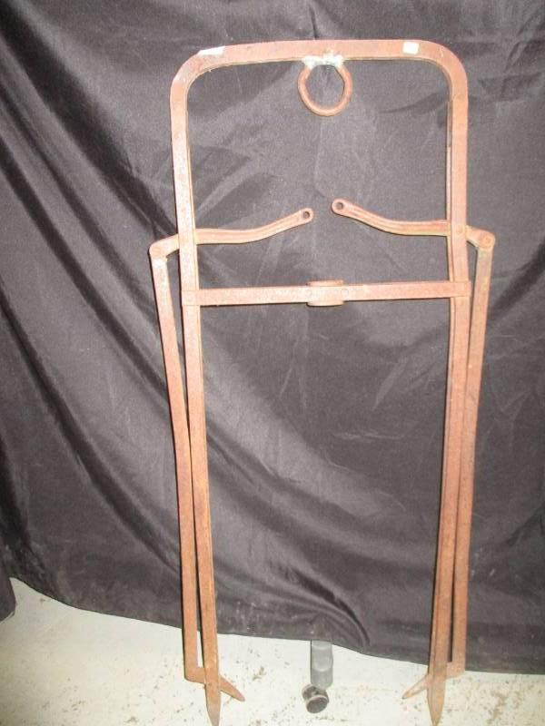 lot 267 image: Antique Bale Lift
