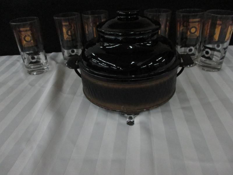lot 288 image: Caserole and Glasses