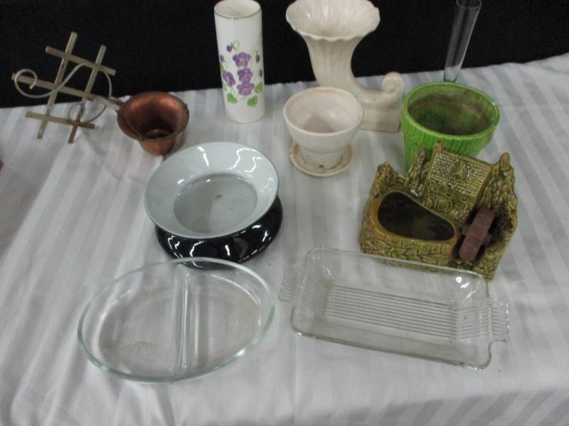lot 290 image: McCoy, USA, Shawnee and spitoon plus lots more
