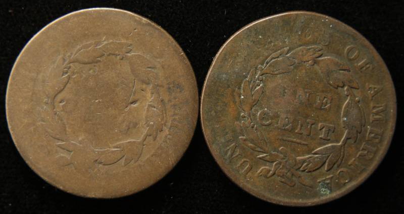 lot 08 image: 2 US MATRON HEAD LARGE CENTS 1819 1833