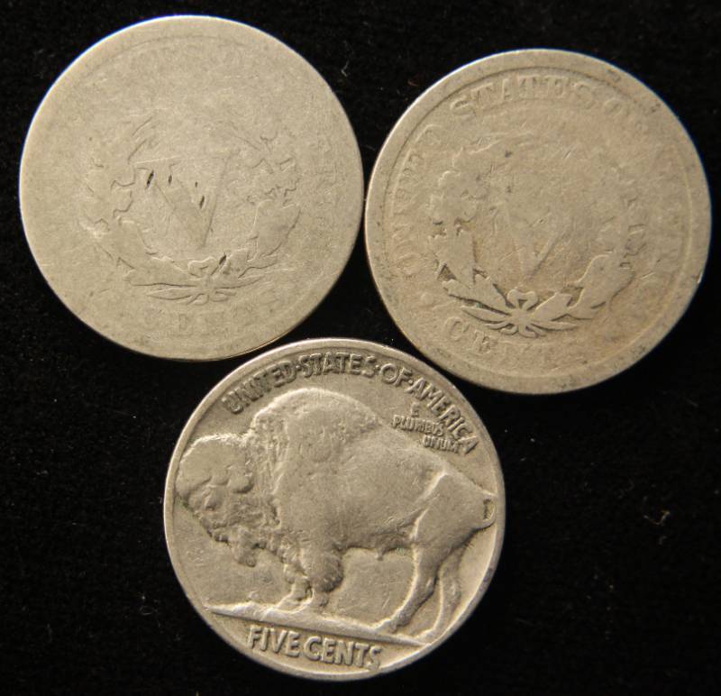 lot 63 image: GROUP OF 3 US NICKELS 1900 1909 LIBERTY 1936 BUFFALO