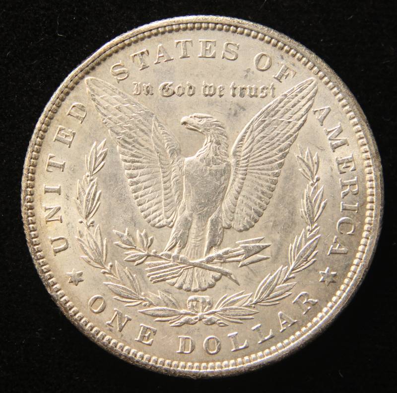 lot 79 image: 1900 MORGAN SILVER DOLLAR