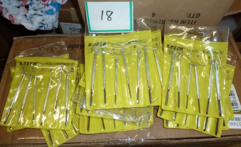 lot 18 image: 20 sets of eyeglass screwdrivers...