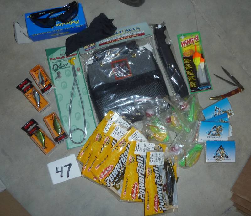 lot 47 image: fishing lot - tackle bag, mouth spr...