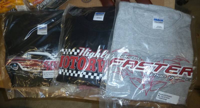 lot 49 image: 3 Mens Large Tshirts - Street Thund...