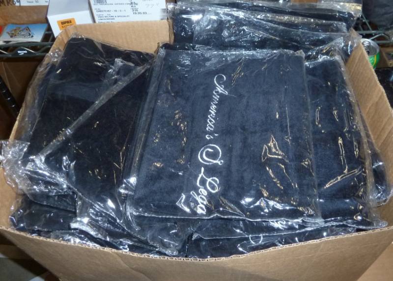 lot 89 image: 30 fishinggolfing towels...