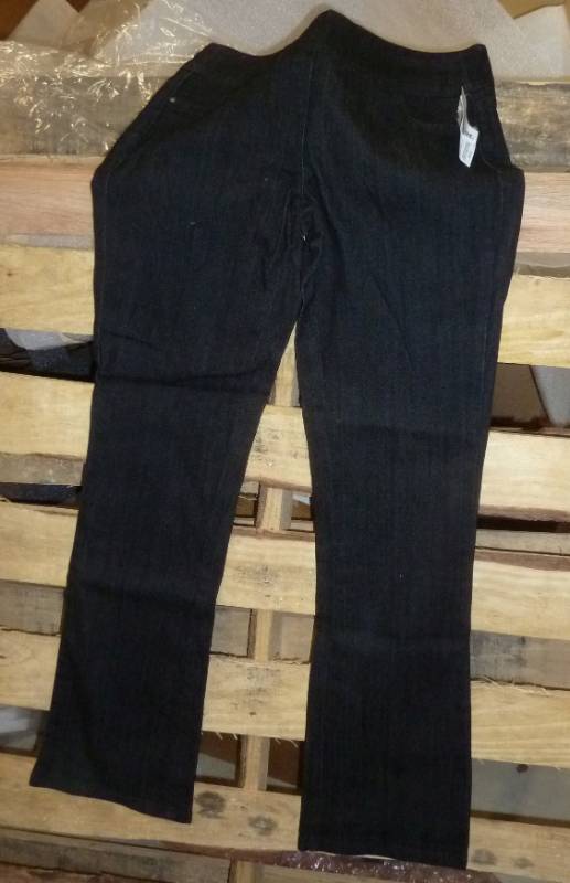 lot 124 image: 4 new pair of ladies stretch band p...