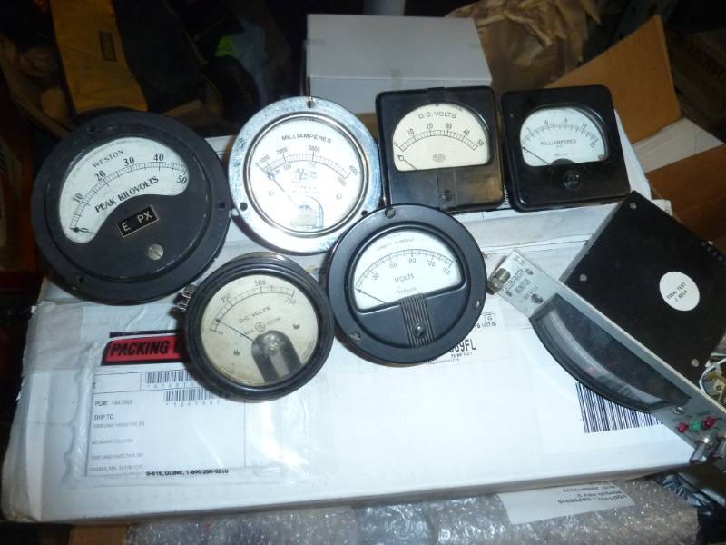 lot 132 image: lot of old gauges including a new e...