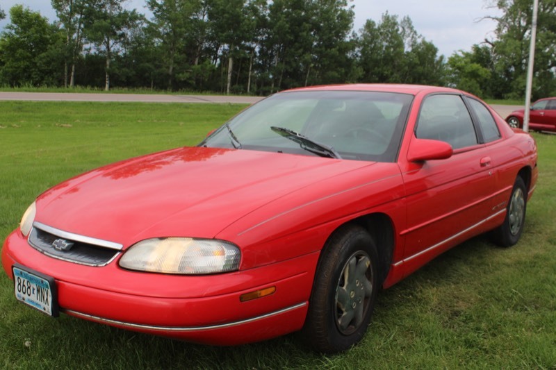 1999 Chevrolet Monte Carlo LS