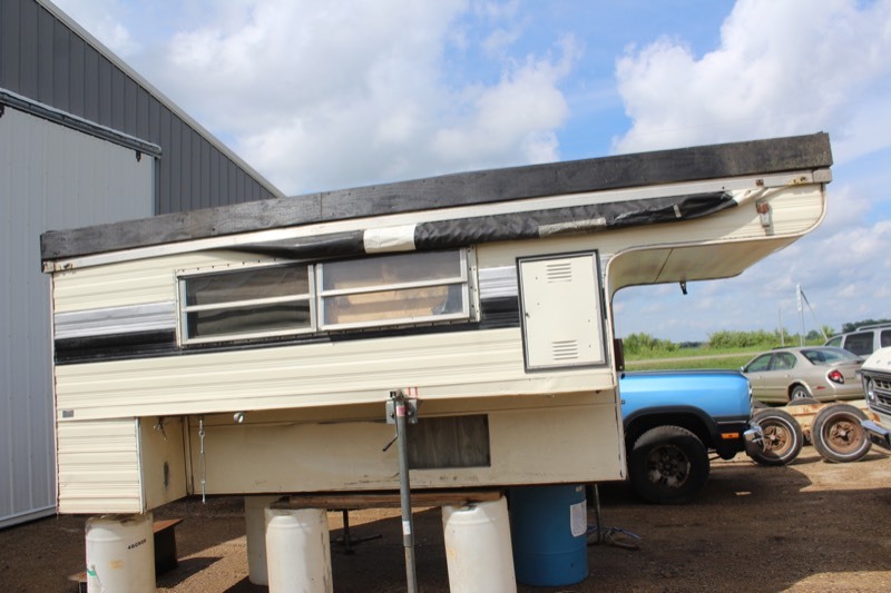 1992 Palomino Pop-Up Pick-Up Bed Camper