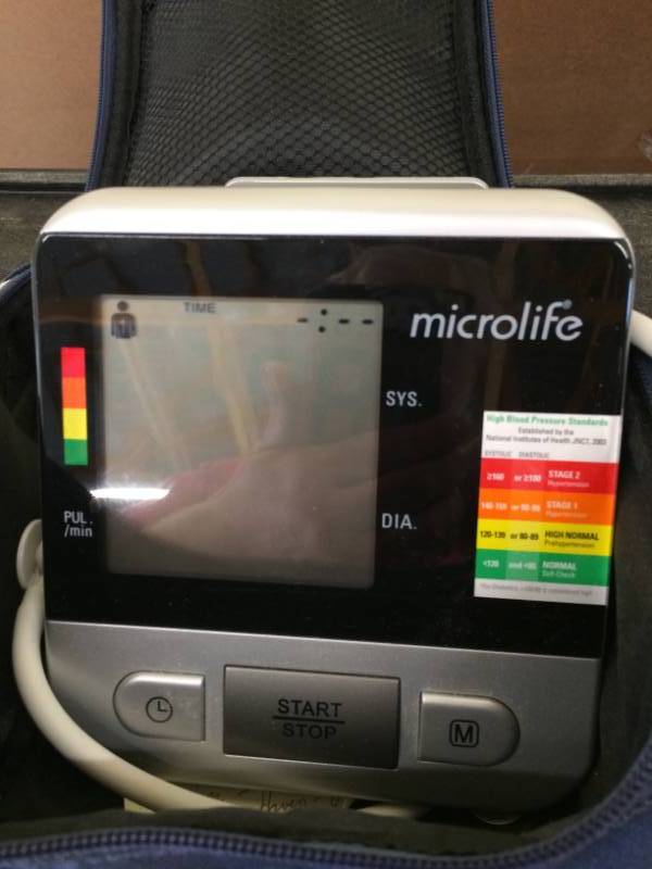 lot 76 image: Microlife Deluxe Automatic Blood Pressure Monitoring System